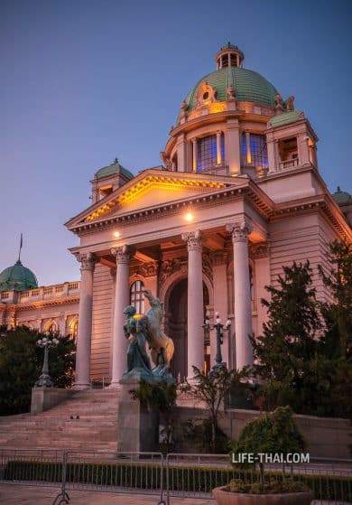 Что посмотреть в Белграде: 11 мест, которые обязательно увидеть, и ещё 10 секретных локаций Что посмотреть в Белграде: 11 мест, которые обязательно увидеть, и ещё 10 секретных локаций