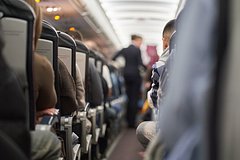 Названы авиакомпании с самыми просторными креслами экономкласса