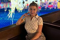 22-летнюю туристку нашли бездыханной на дне бассейна после вечеринки 22-летнюю туристку нашли бездыханной на дне бассейна после вечеринки