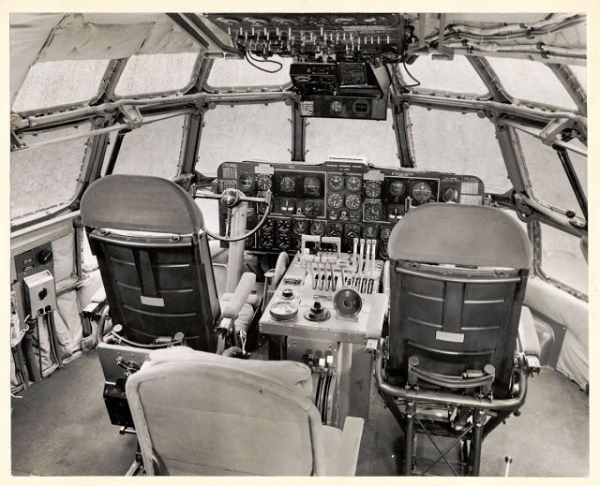 Как выглядел Boeing 377 Stratocruiser, самый большой пассажирский самолет в мире Как выглядел Boeing 377 Stratocruiser, самый большой пассажирский самолет в мире