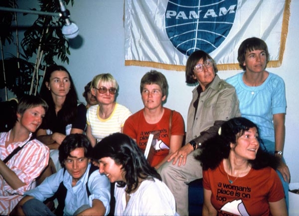 Скандальная женская экспедиция на Аннапурну 1978 года Скандальная женская экспедиция на Аннапурну 1978 года